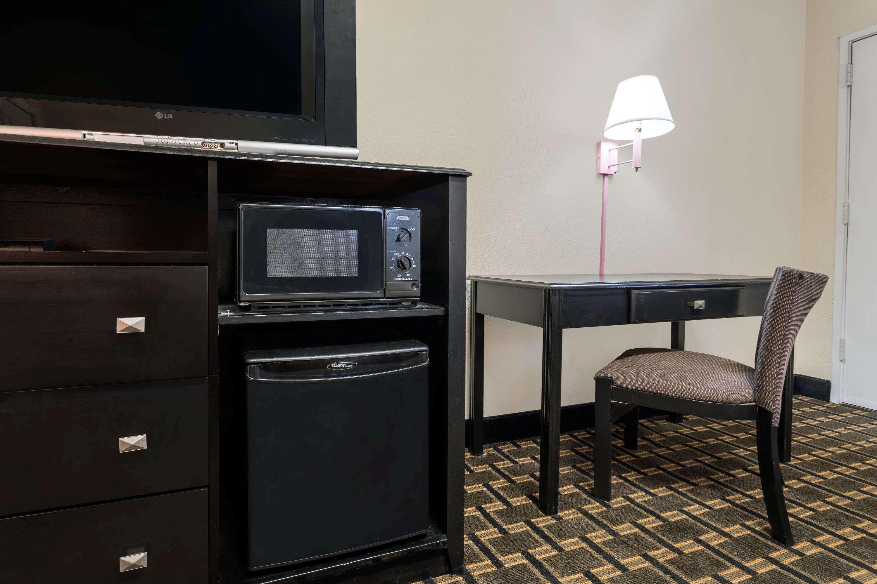 Super 8 By Wyndham Decatur/Lithonia/Atl Area Exterior foto